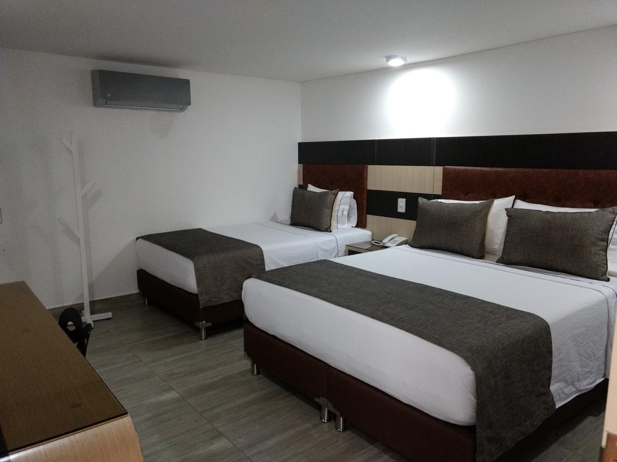 Hotel Parque 70 Medellín Exteriör bild