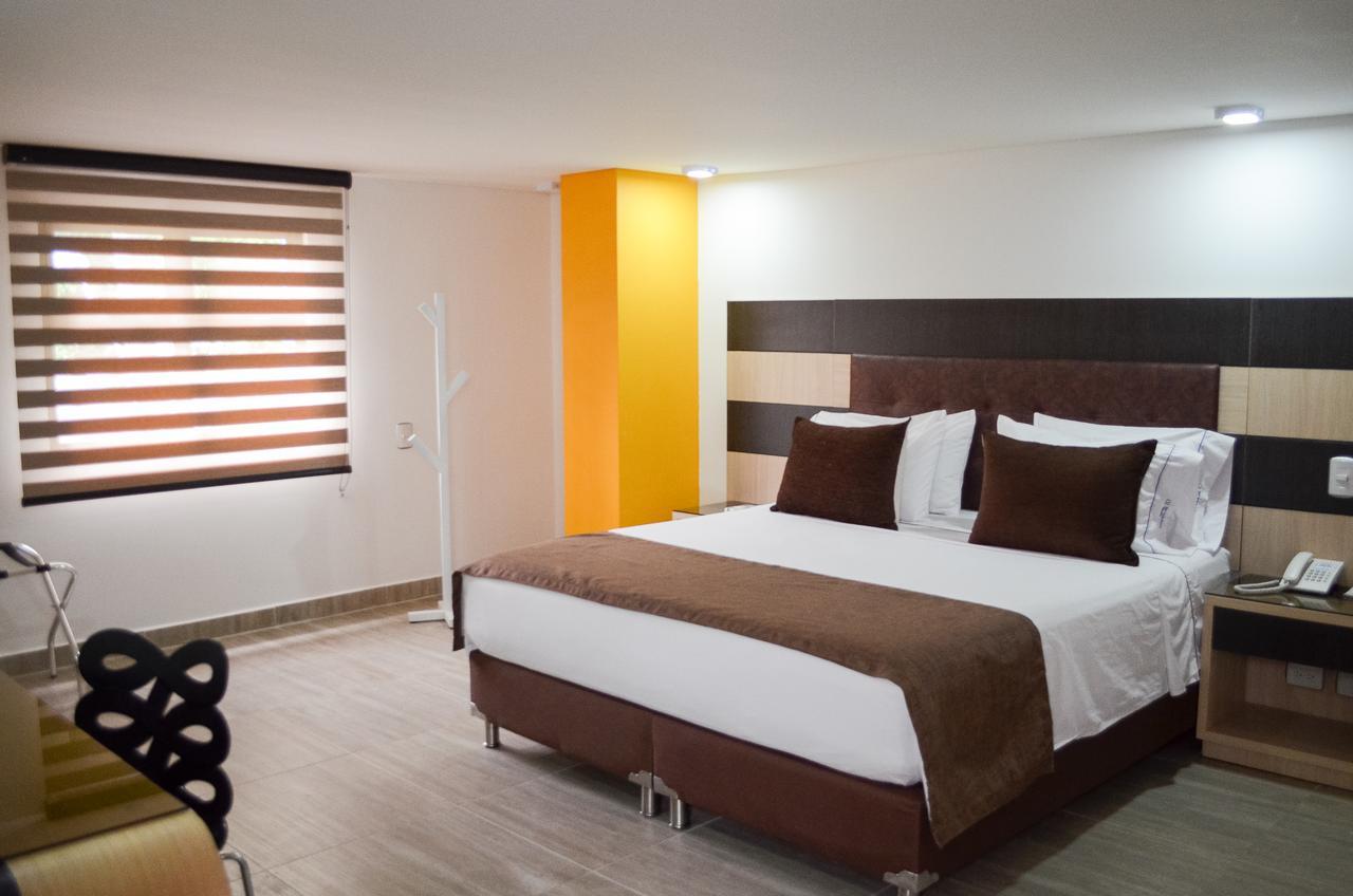 Hotel Parque 70 Medellín Exteriör bild