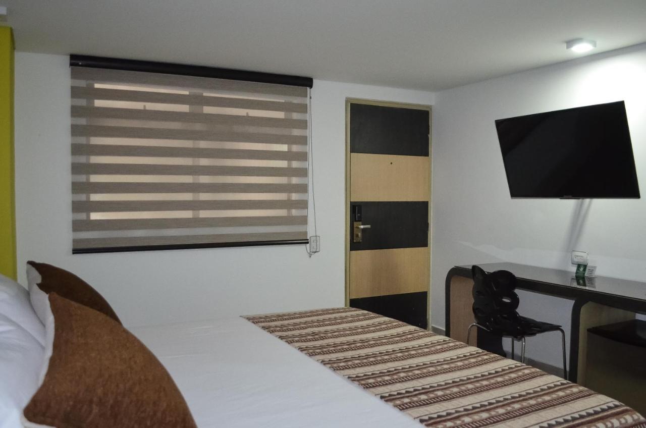 Hotel Parque 70 Medellín Exteriör bild